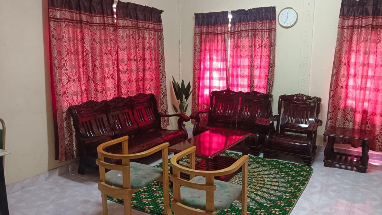 פנתאי צנאנג Homestay Haji Hamid מראה חיצוני תמונה